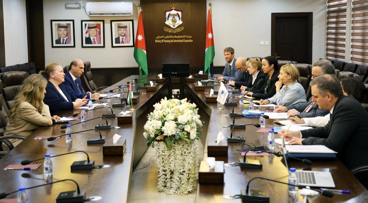 الوزيرة_تلتقي_بنائب